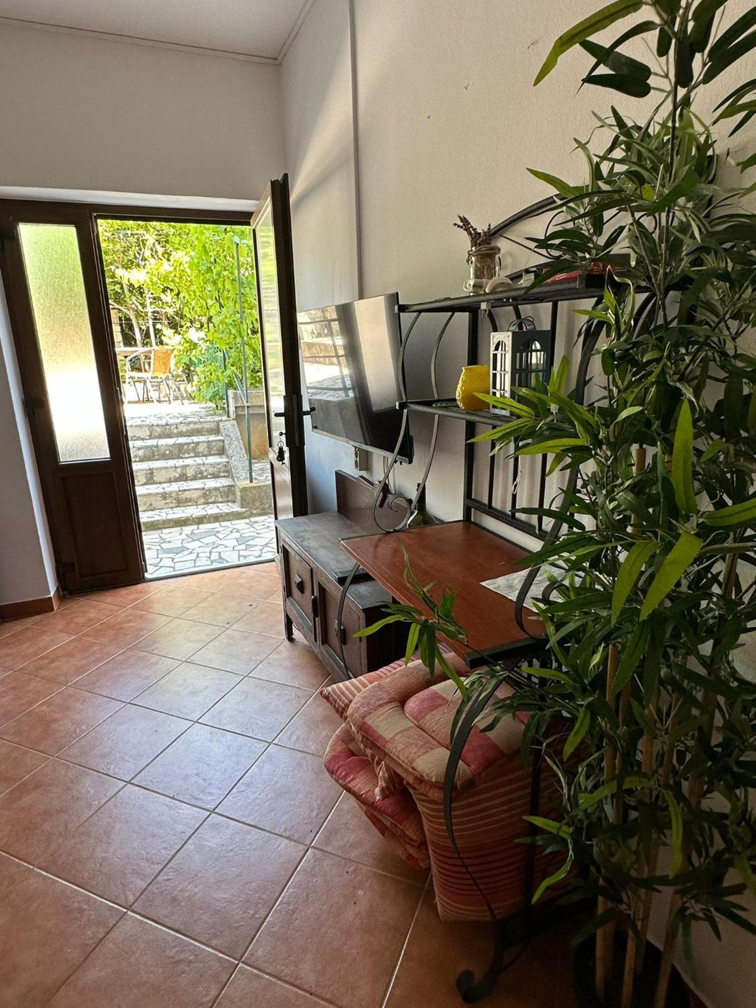Apartments With A Parking Space Mali Lošinj Zimmer foto